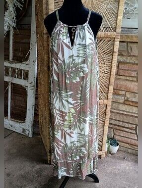 Mlle Gabrielle Cream Lined Tropical Dress_1X